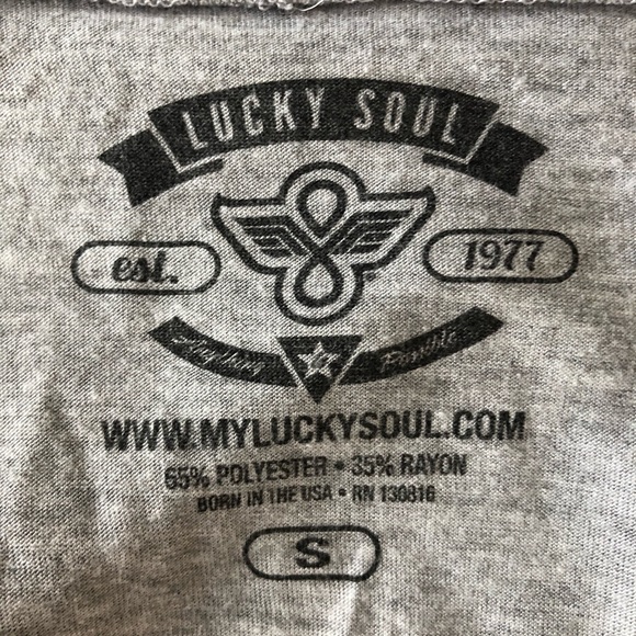 NBA Love CLE Cavs tee - Picture 6 of 6